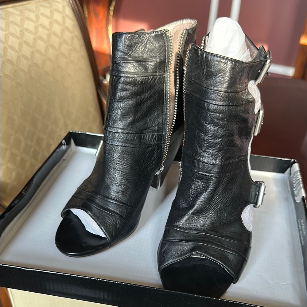 Black Leather Women's Ankle Boots